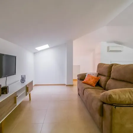 Vivalidays Urban Tossa Duplex *